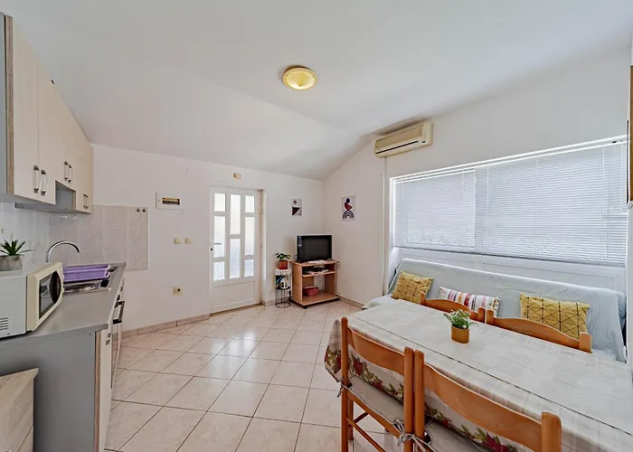 Apartments By The Sea Lumbarda, Korcula - 4348 *