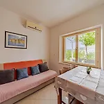 Apartments By The Sea Lumbarda, Korcula - 4348 Apartment *
